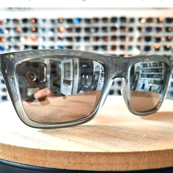 New Gray Mirrored ARNETTE Sunglasses, Shades, unisex, summer, vacation, sunnies - Picture 1 of 5